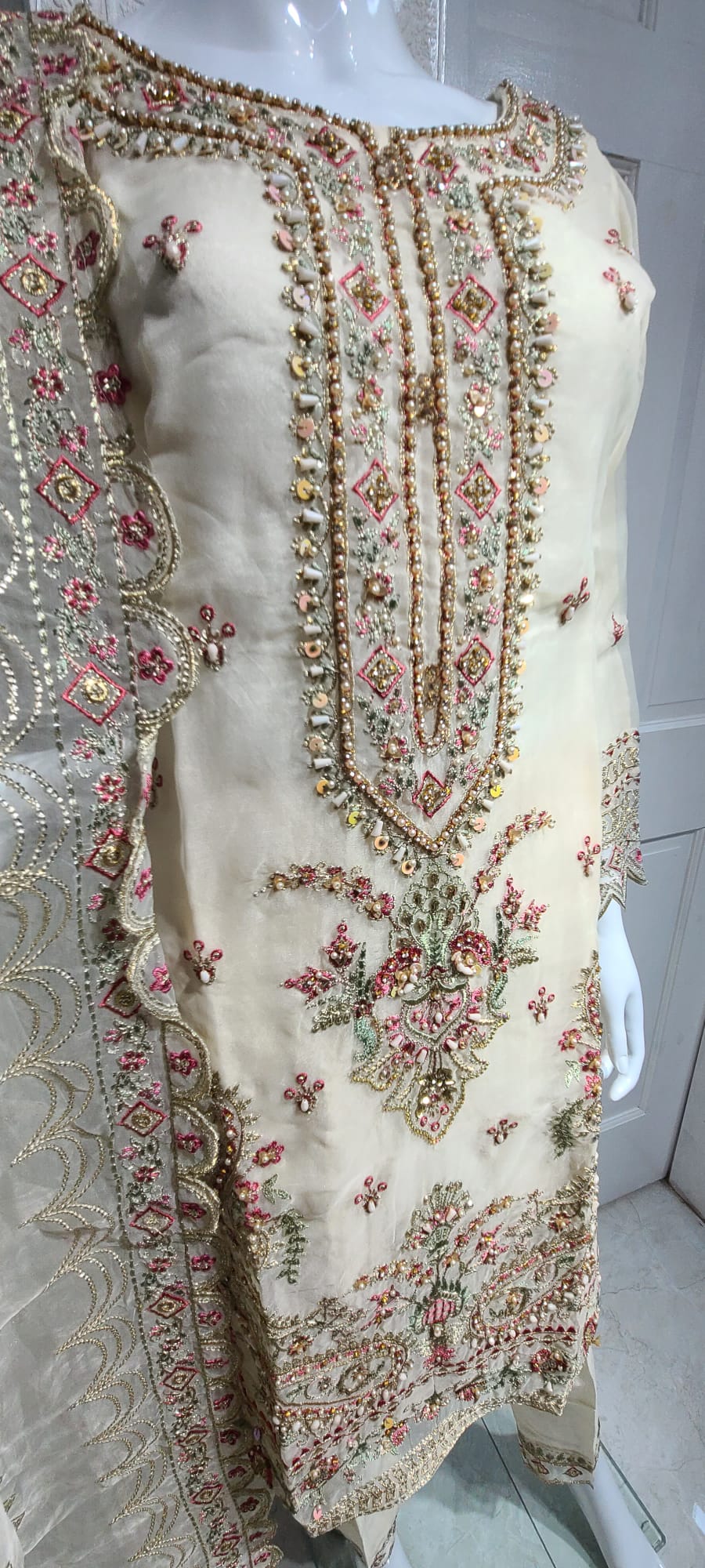 Party Wear By Gulkari Styles
