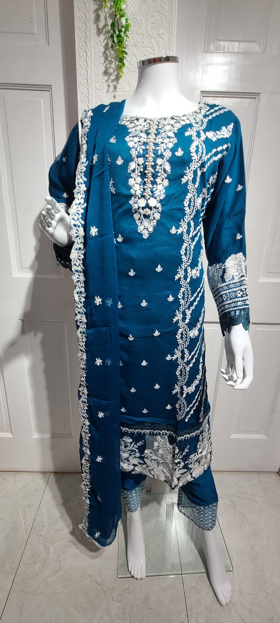 Party Wear By Gulkari Styles