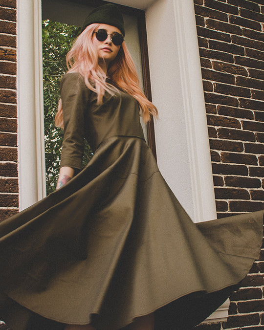 Solid Pleated Black Skirt